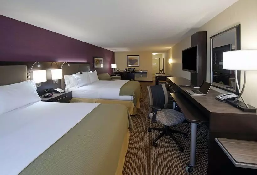 スイート, Holiday Inn Express Hotel & Suites Clearfield, An Ihg