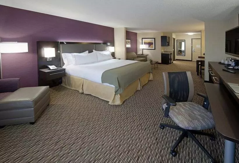 スイート, Holiday Inn Express Hotel & Suites Clearfield, An Ihg