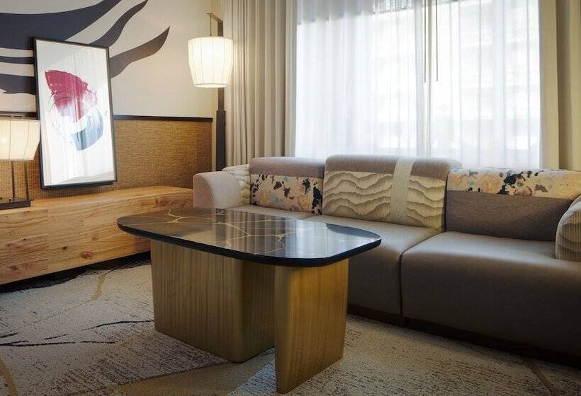 디럭스 룸, Nobu Hotel At Caesars Palace