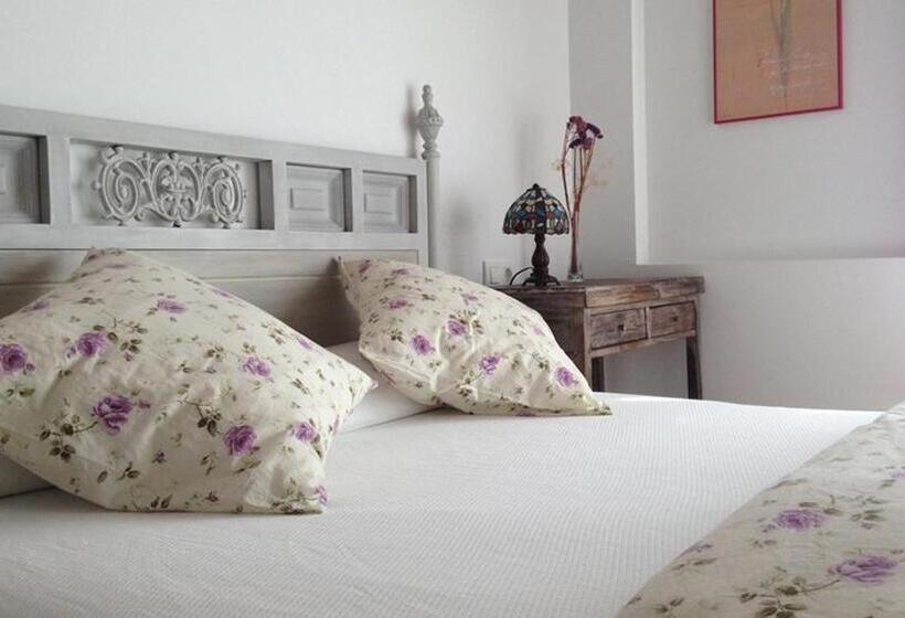 غرفة قياسية, Rural Salvatierra