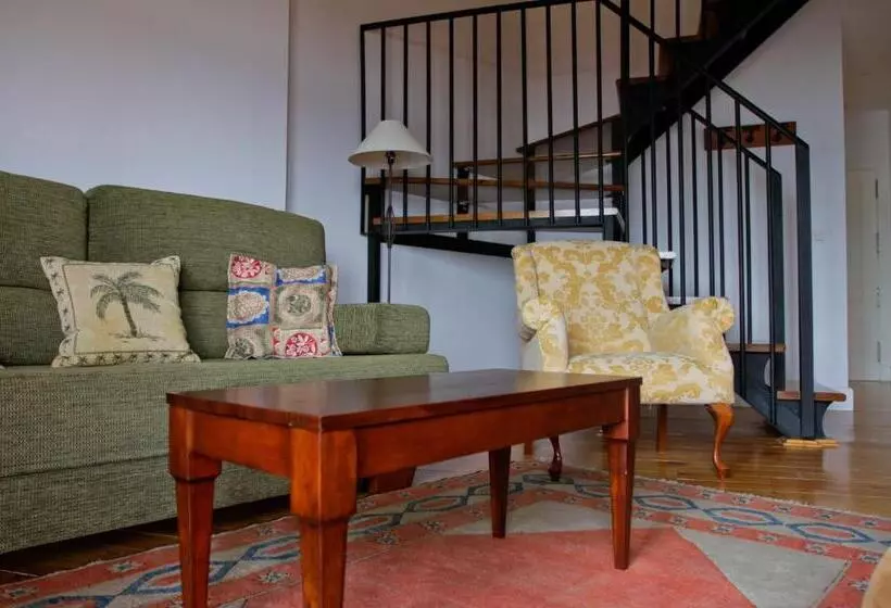 Duplex-sviitti, Rural Salvatierra