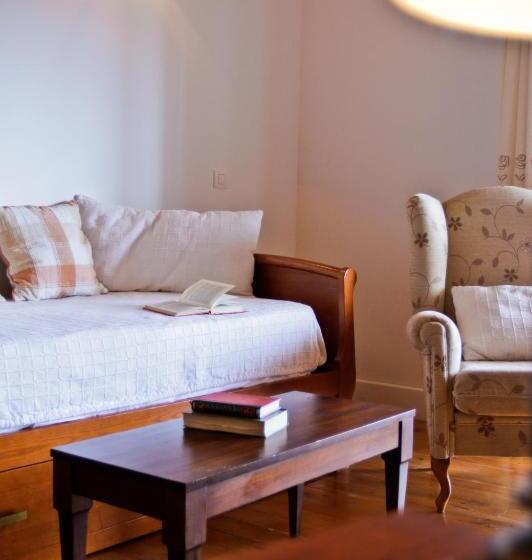 جناح دوبلكس, Rural Salvatierra