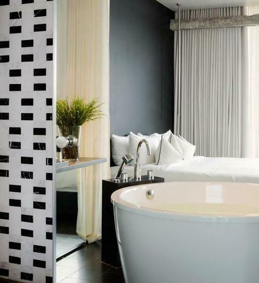 سوئیت با چشم‌انداز رودخانه, Sala Rattanakosin Bangkok