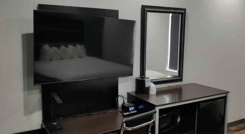 سوئیت با تخت بزرگ, Sonesta Essential Savannah