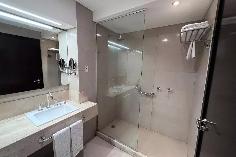 キングサイズベッドのクラブルーム, Sheraton Tucuman