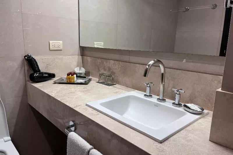 キングサイズベッドのクラシックルーム, Sheraton Tucuman