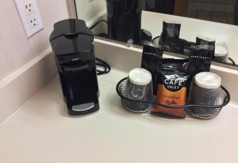 اتاق استاندارد, The Bransinn Entertainment District