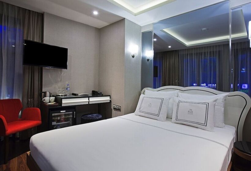 اتاق لوکس, The Haze Karakoy