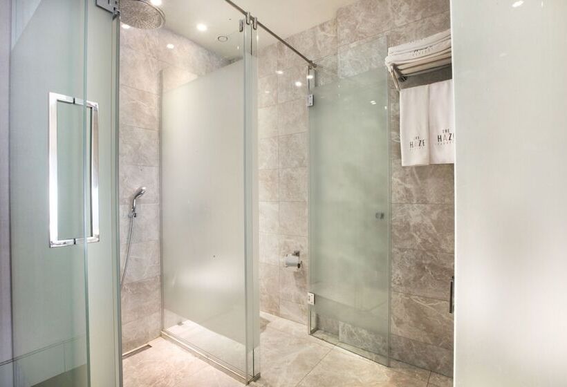 اتاق پنت هاوس, The Haze Karakoy