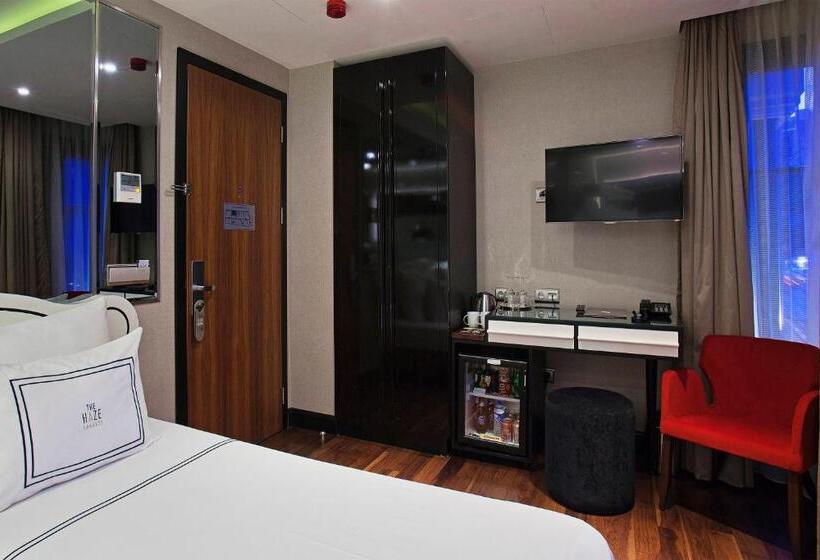 اتاق لوکس, The Haze Karakoy