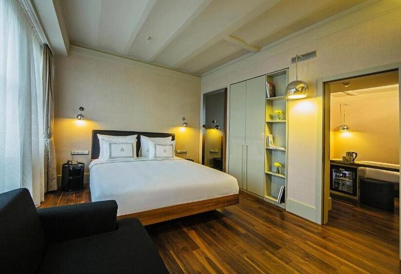 سوئیت پنت هاوس, The Haze Karakoy