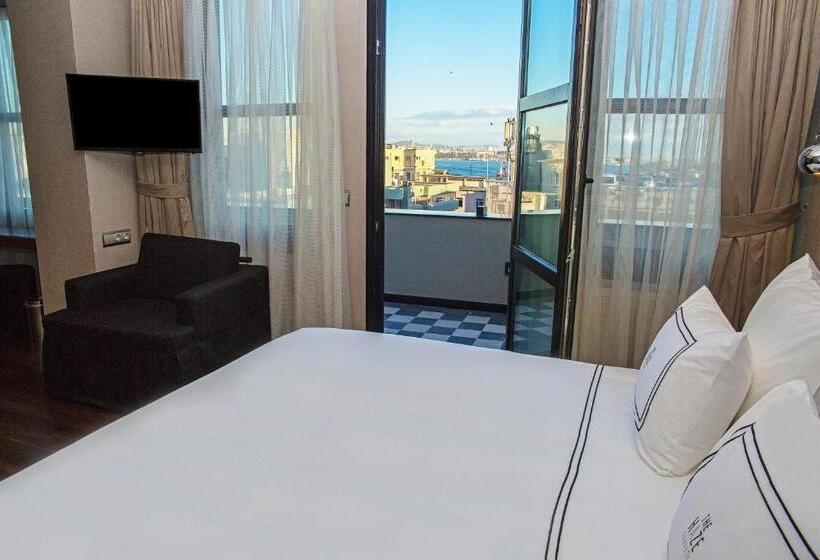 سوئیت پنت هاوس, The Haze Karakoy