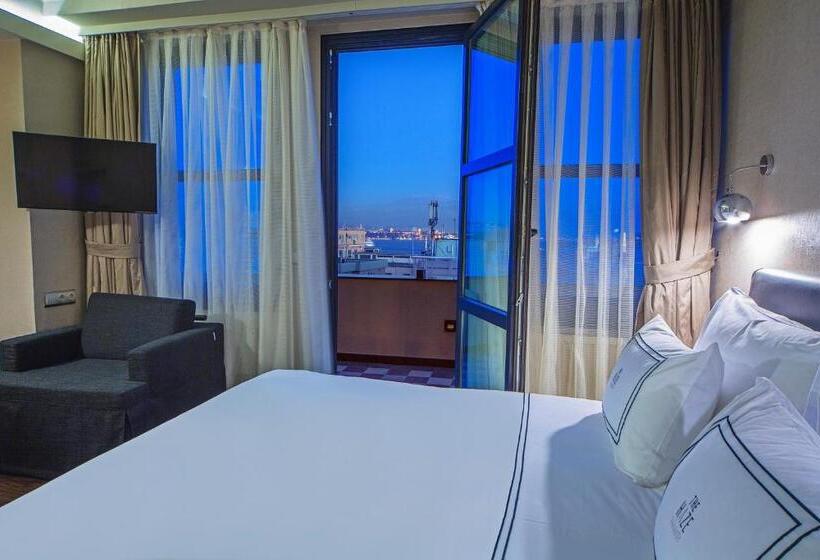 سوئیت پنت هاوس, The Haze Karakoy