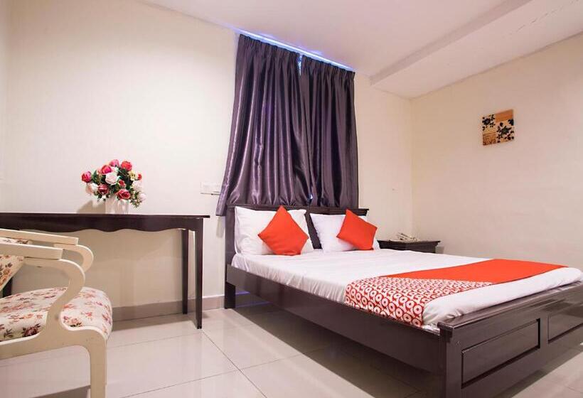 Номер Стандарт Индивидуальный, Swing & Pillows   Kajang Selangor