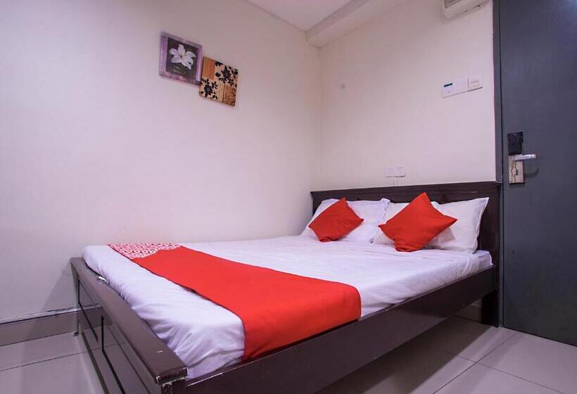 Номер Стандарт, Swing & Pillows   Kajang Selangor