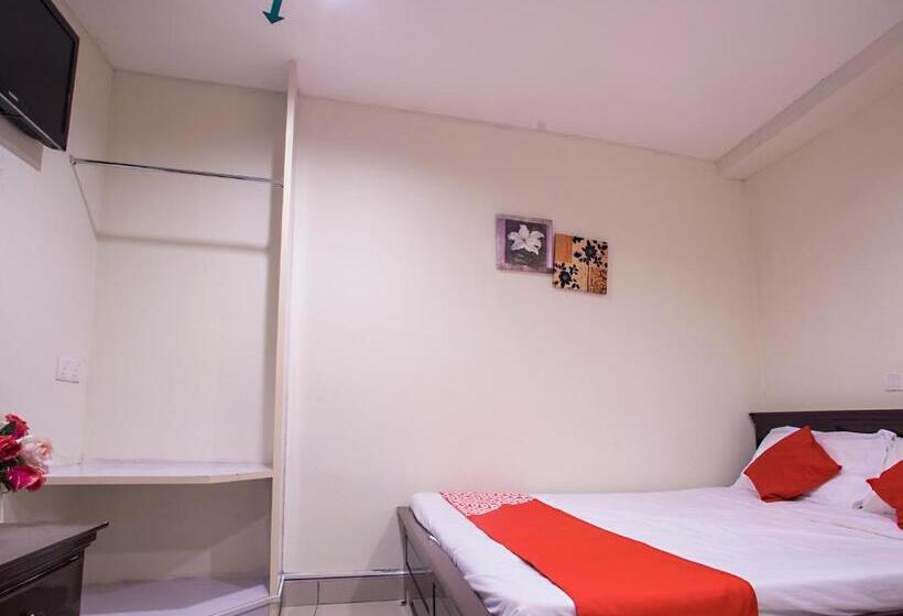 标准间, Swing & Pillows   Kajang Selangor