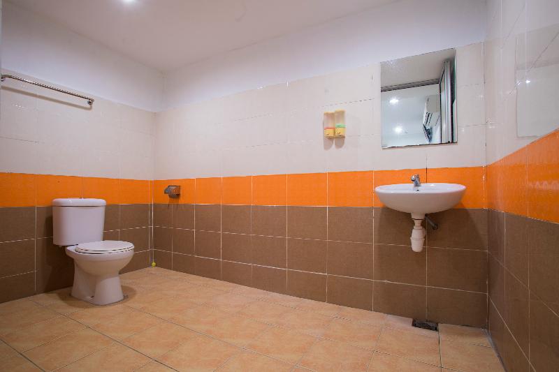 标准间, Swing & Pillows   Kajang Selangor