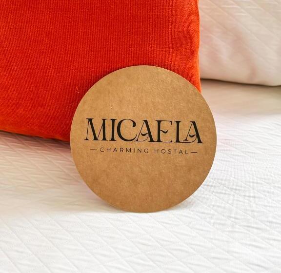 اتاق استاندارد یک نفره, Micaela Charming Hostal