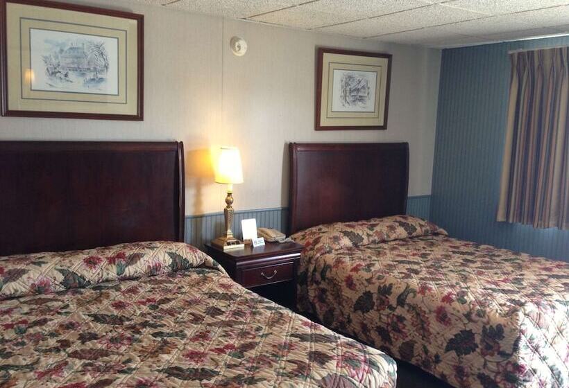 חדר סטנדרט שתי מיטות זוגיות, Cadet Motor Inn