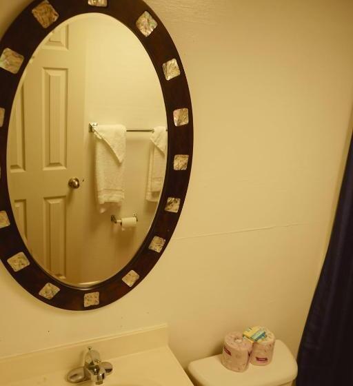 ２ダブルベッドのスタンダードルーム, Sea Cove Motel Ocean City