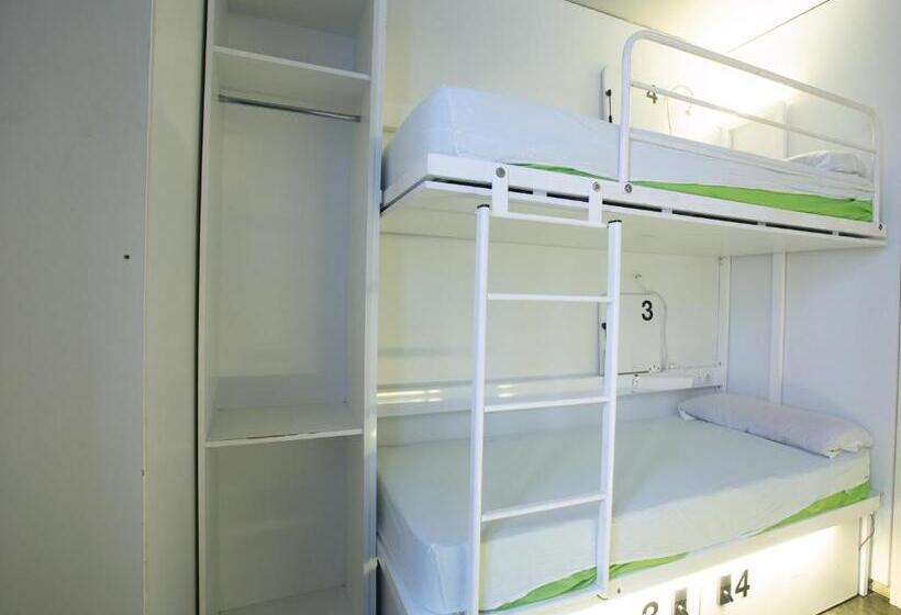 Кровать в Общей Комнате, Urbany Hostel Bcn Go!