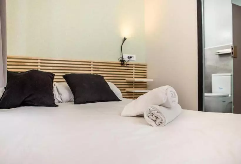 اتاق استاندارد, Urbany Hostel Bcn Go!