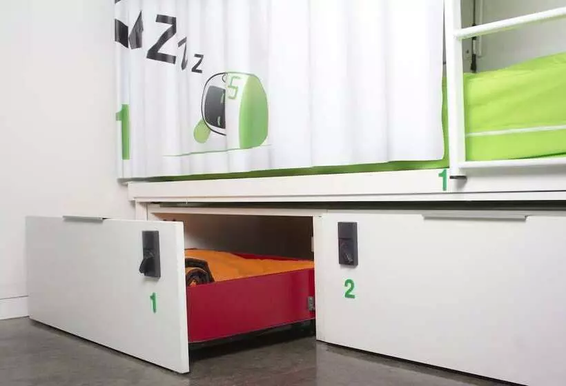 تختخواب در اتاق مشترک, Urbany Hostel Bcn Go!