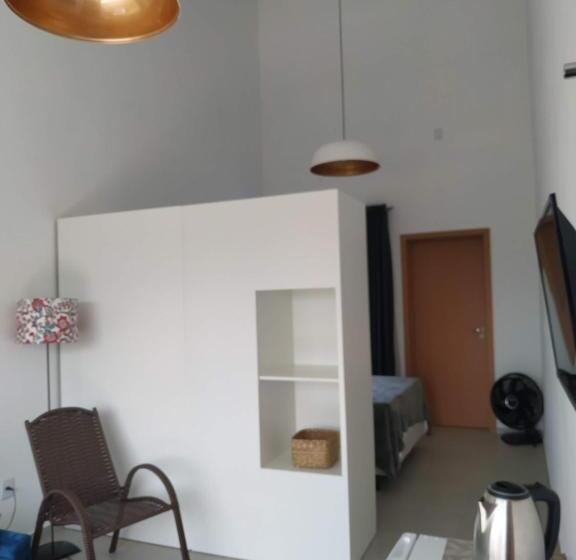 جناح, Bella Ciao Hospedaria