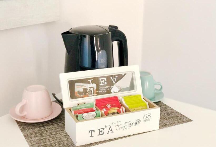 Standard room with outdoor bath, Hangar Inn