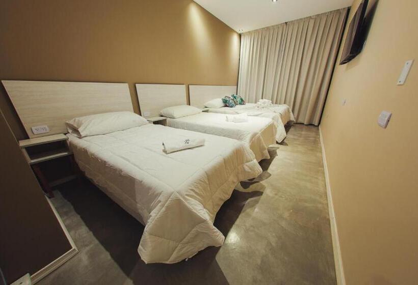 Quarto Quadruple Standart com Varanda, Paraiso Natural Apart Hotel Iguazu