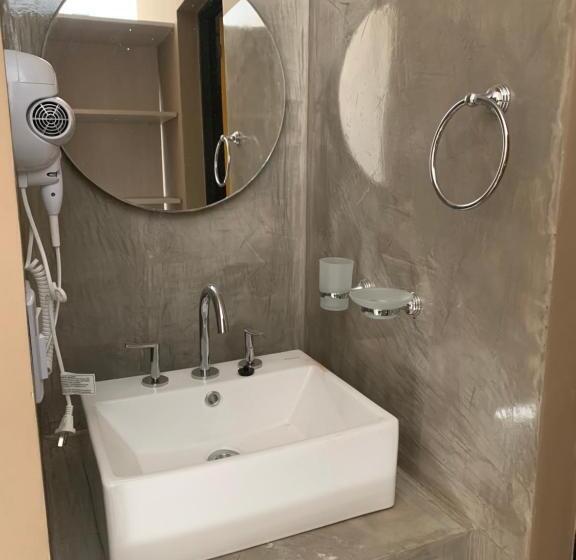 غرفة قياسية رباعية مزودة بشُرفة, Paraiso Natural Apart Hotel Iguazu