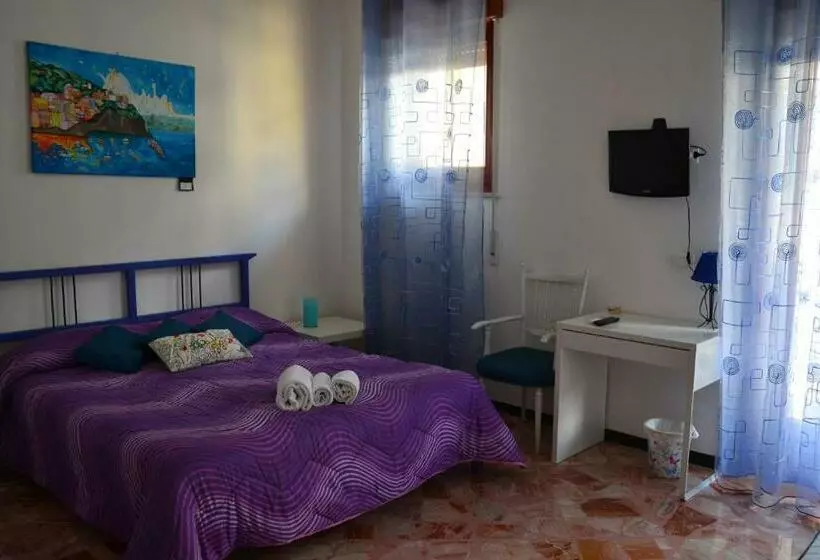 スタンダードルーム, A Due Passi Da Erice B&b