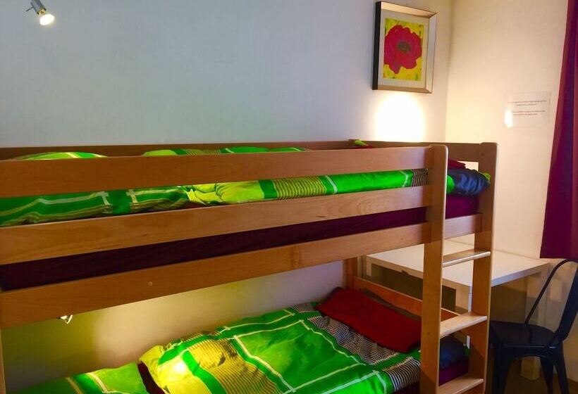 공동 객실, A&t Hotel & Hostel