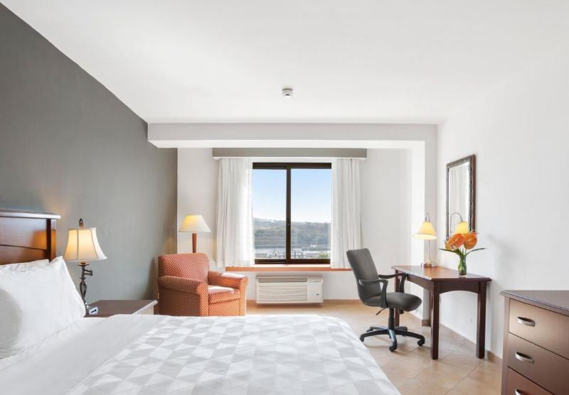 اتاق استاندارد با سرویس بهداشتی مشترک, Cittadella