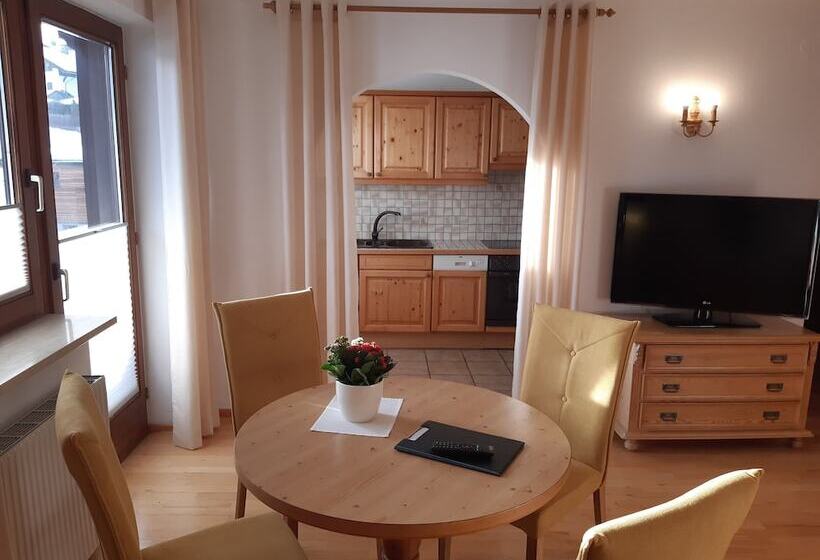 Апартаменты Deluxe 1 Спальня, Landhaus Klausnerhof Hotel Garni