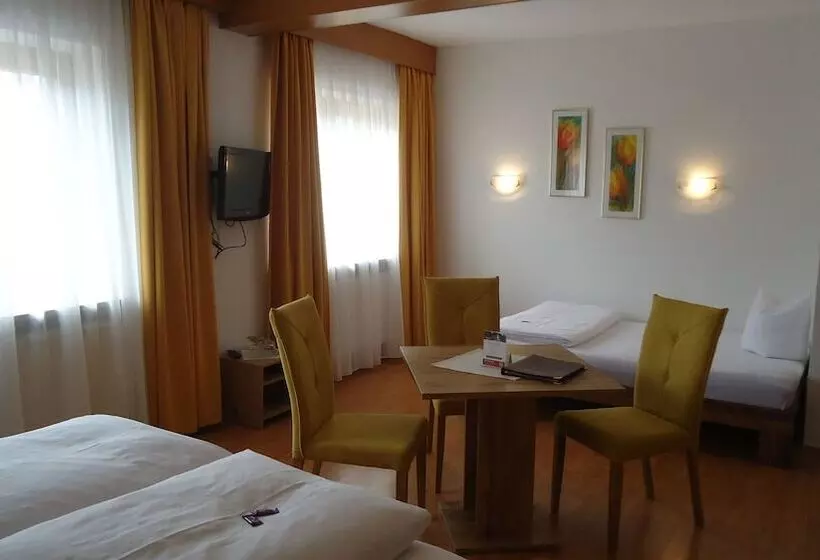 スタンダードトリプルルーム, Landhaus Klausnerhof Hotel Garni