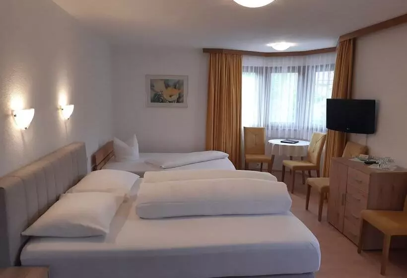スタンダードトリプルルーム, Landhaus Klausnerhof Hotel Garni