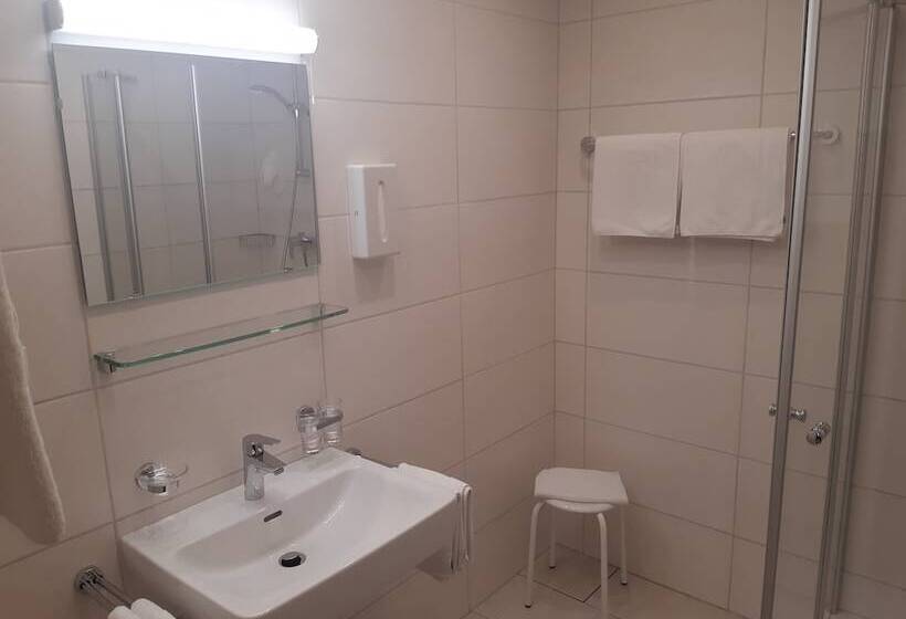 Семейный Номер Вид на Горы, Landhaus Klausnerhof Hotel Garni