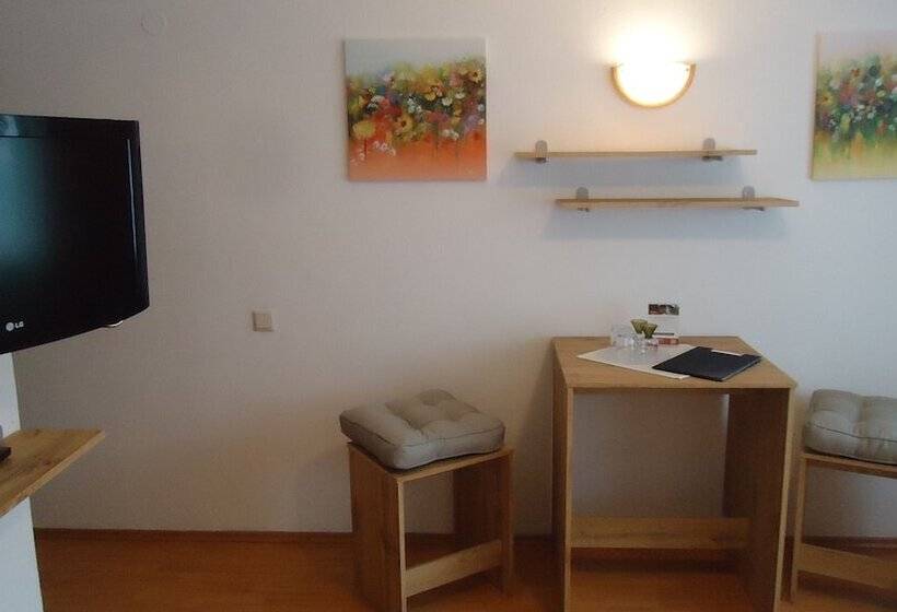 Номер Стандарт Индивидуальный, Landhaus Klausnerhof Hotel Garni