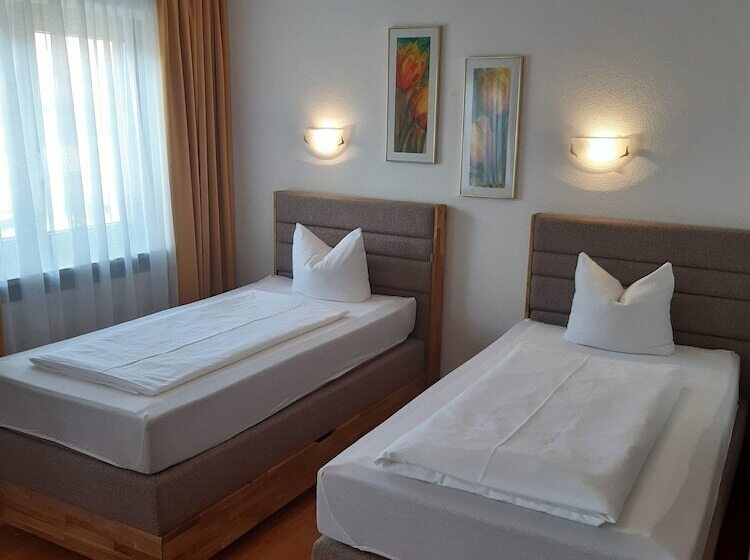 Четырехместный Номер Стандарт, Landhaus Klausnerhof Hotel Garni