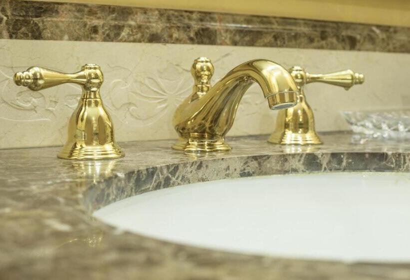 장애인을 위한 킹사이즈 침대 스탠다드 룸, Ayres Hotel Redlands   Loma Linda