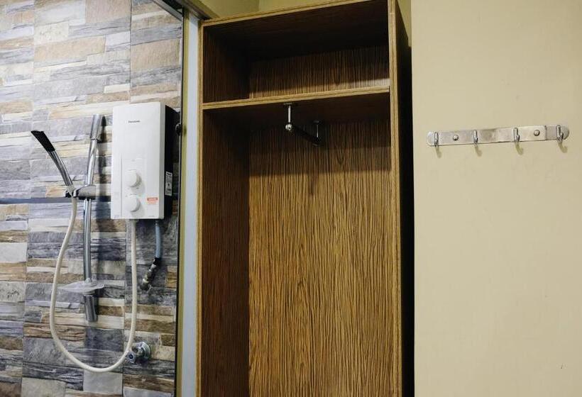 חדר דלוקס, Era Plus