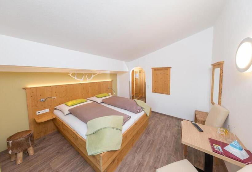 Comfort room with mountain view, Garni Landhaus Gitti