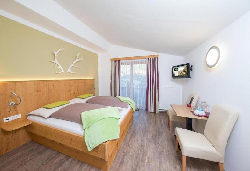 Comfort room with mountain view, Garni Landhaus Gitti