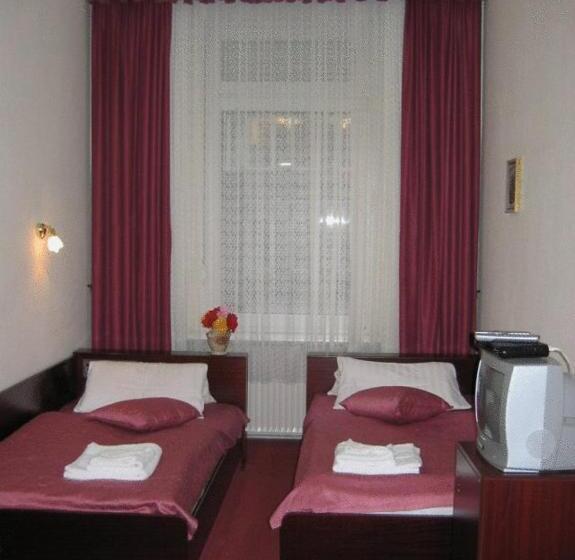 Habitación Familiar, Novalis