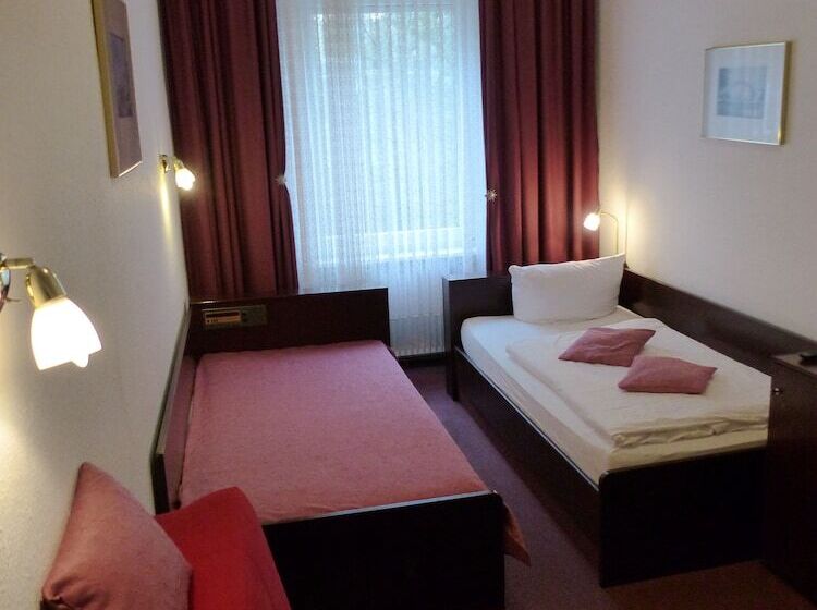 Habitación Estándar Individual, Novalis