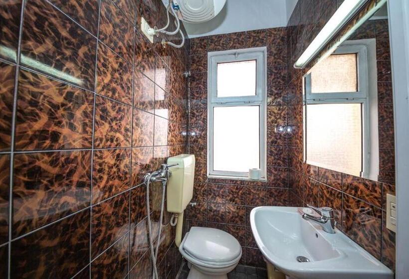 اتاق استاندارد, Pik Loti