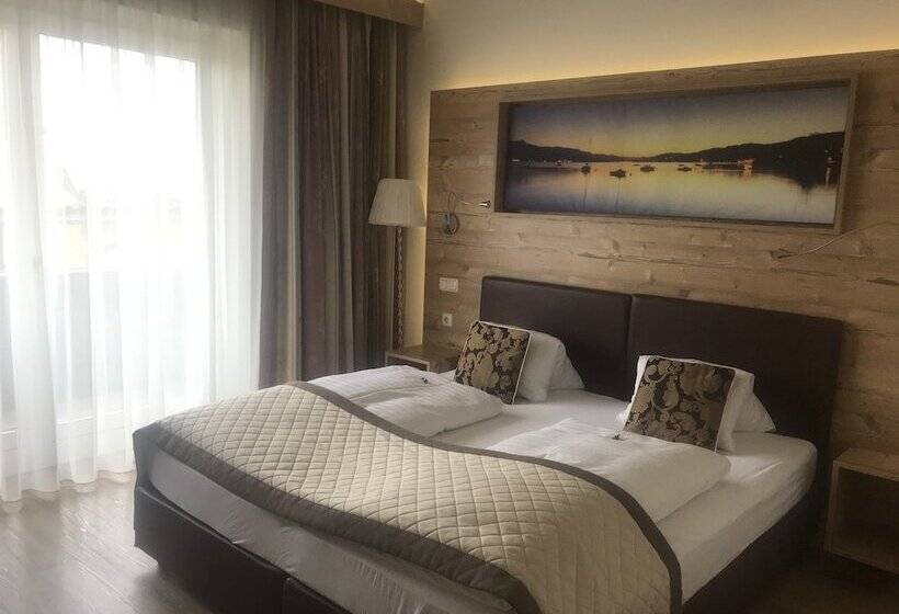 高级大房间, Rösch