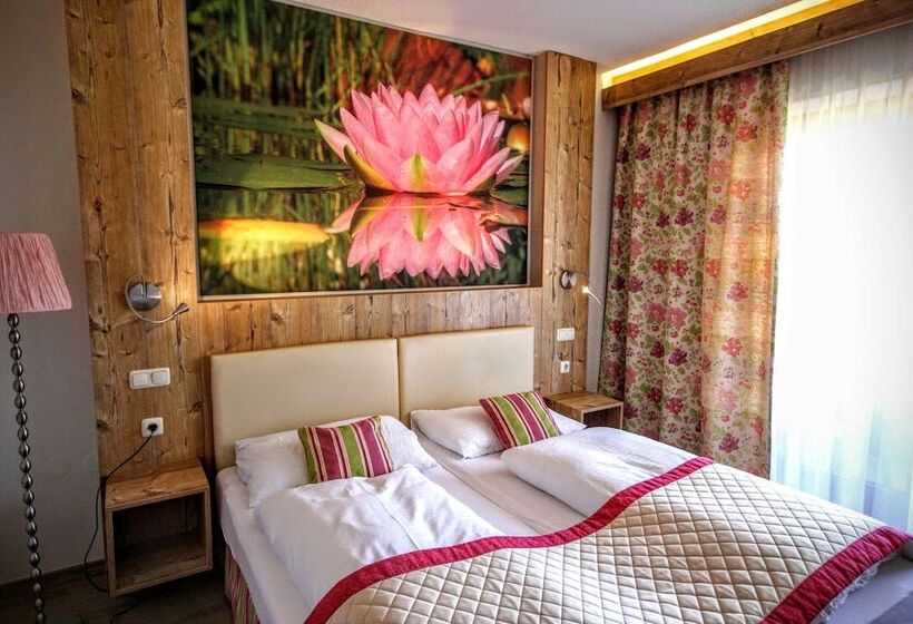 高级大房间, Rösch