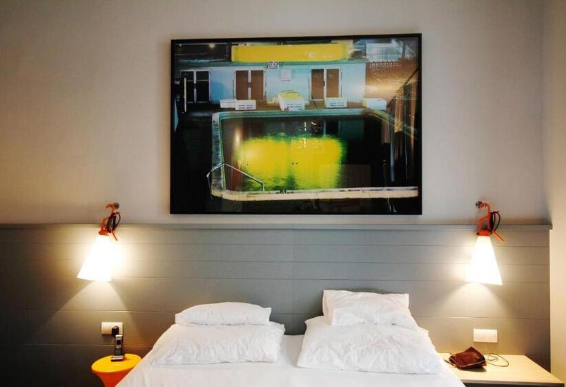 标准三人间, Saint Shermin Bed Breakfast & Champagne